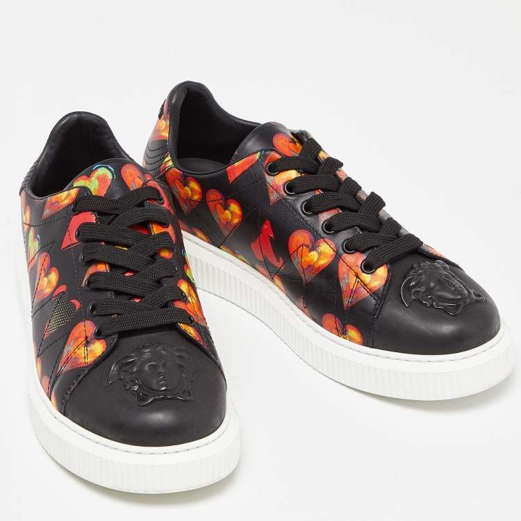 Pre Owned Versace Black Heart Printed Leather Medusa Sneakers Size 39