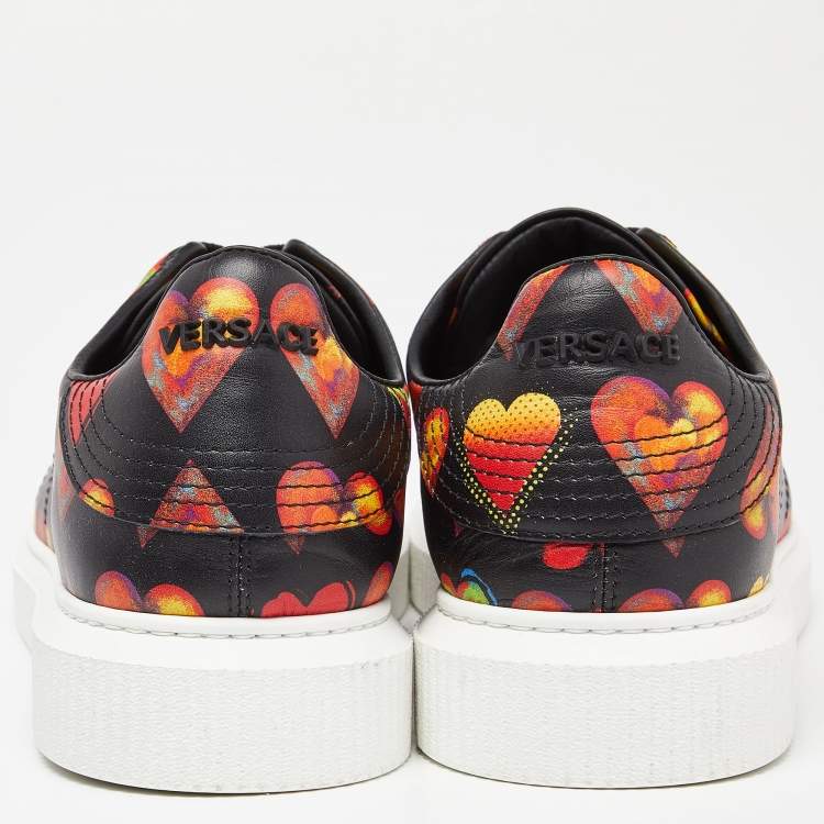 Pre Owned Versace Black Heart Printed Leather Medusa Sneakers Size 39