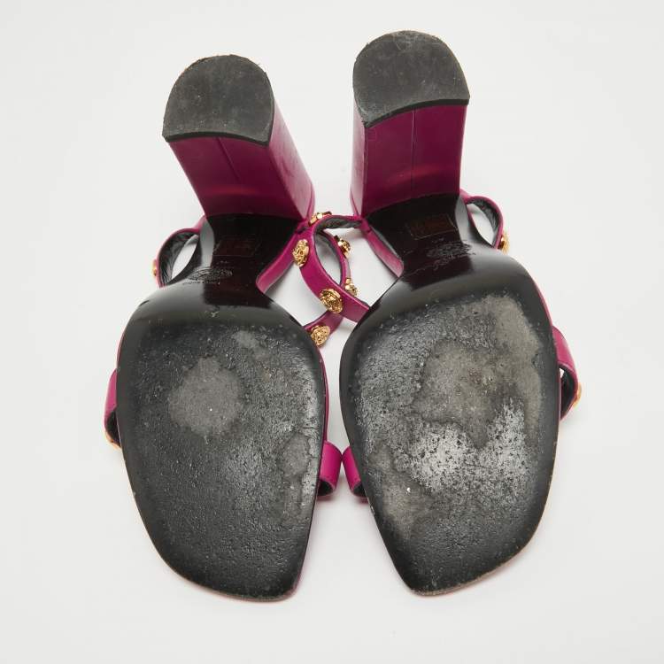 Pre Owned Versace Purple Leather Medusa Embellished Slides Size 40
