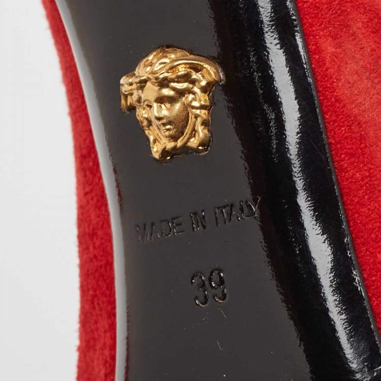 Pre Owned Versace Red Suede Crystal Embellished Medusa Pumps Size 39