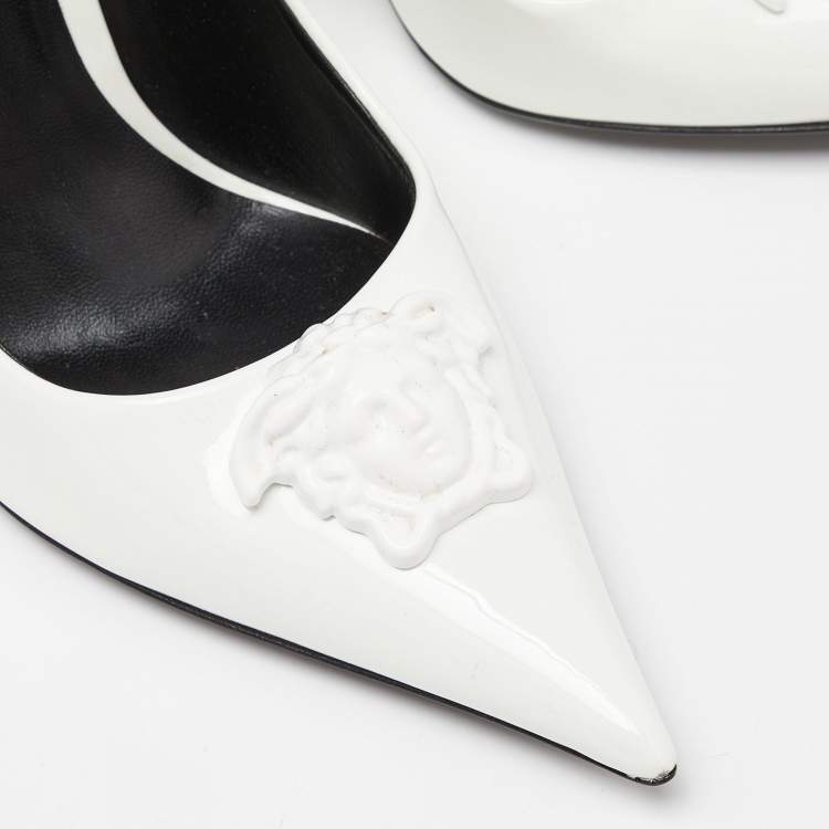 Pre Owned Versace White Patent Leather Medusa Pointed Toe Pumps Size 40