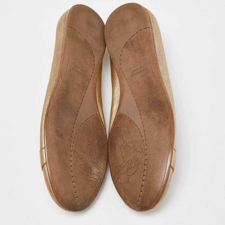 Pre Owned Versace Gold Leather Ballet Flats Size 37