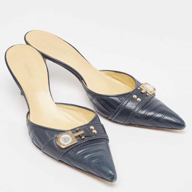 Pre Owned Versace Navy Blue Quilted Leather Pointed Toe Mules Size 37