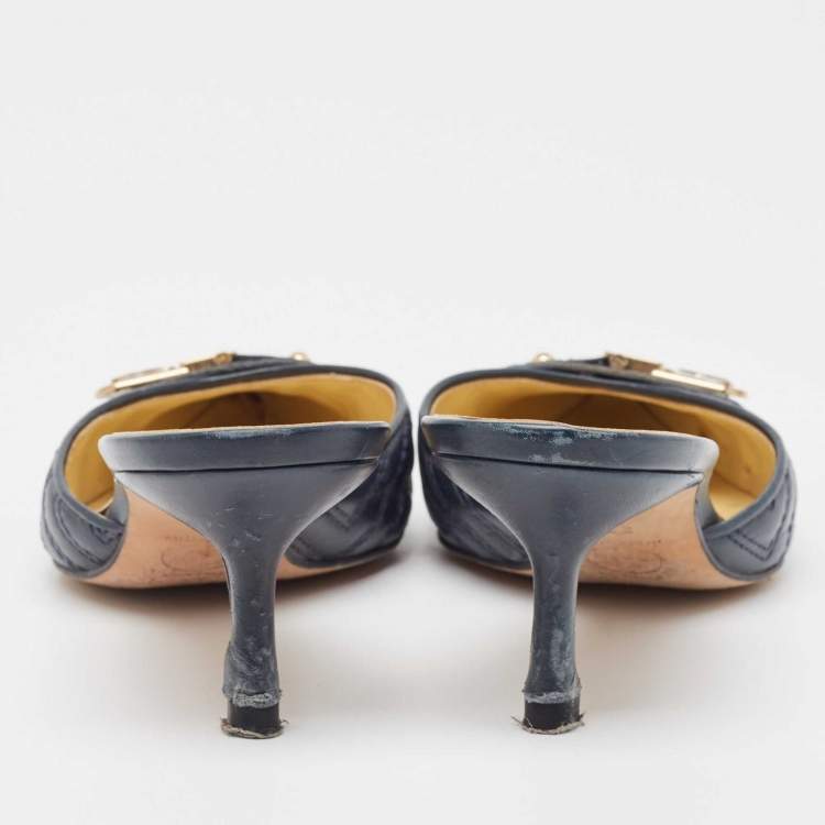 Pre Owned Versace Navy Blue Quilted Leather Pointed Toe Mules Size 37