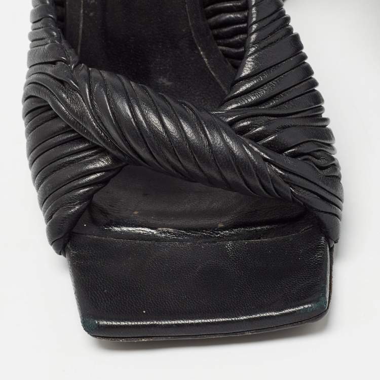 Pre Owned Versace Black Leather Plisse Slide Sandals Size 35