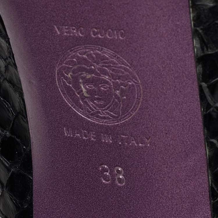 Pre Owned Versace Black/Purple Python and Suede Pumps Size 38