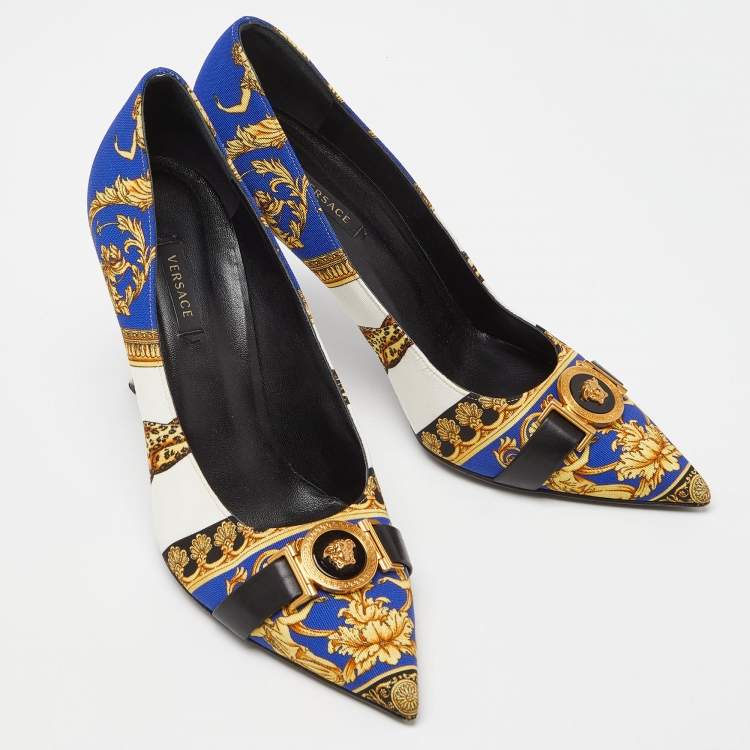 Pre Owned Versace Tricolor Printed Canvas Medusa Buckle Pumps Size 41