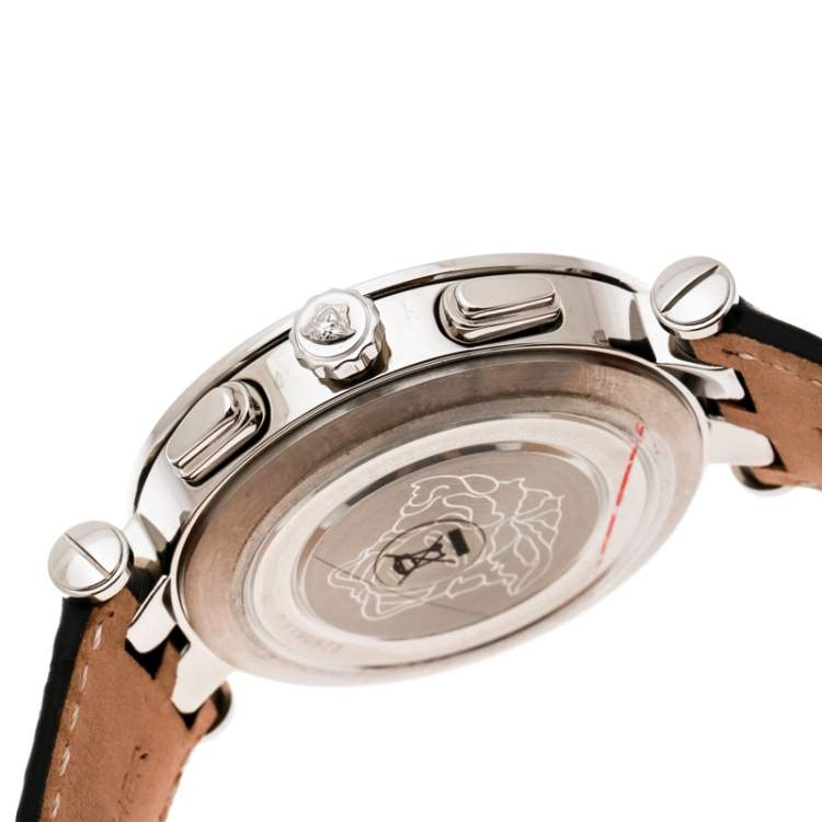 Pre Owned Versace SIlver White Stainless Steel V Race 23C Women's Wristwatch 42 mm