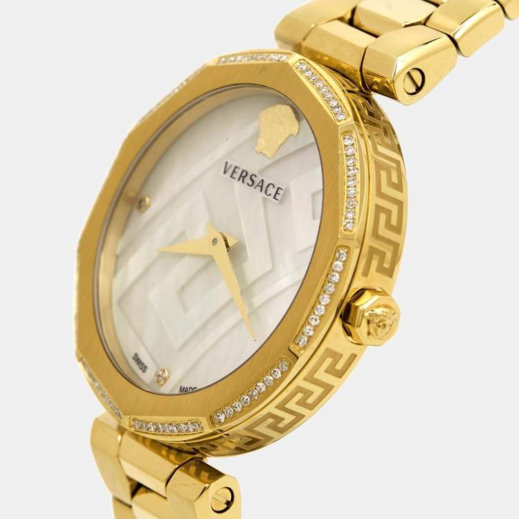 Pre Owned Versace Mother of Pearl Gold Plated Stainless Steel Idyia V17060017 Women's Wristwatch 36 mm