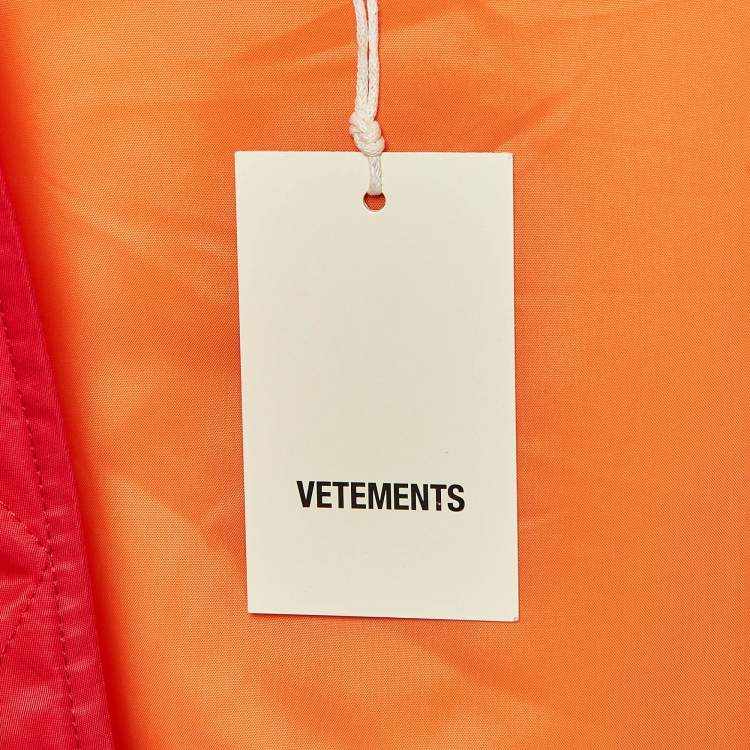 Pre Owned Vetements Red Synthetic Zip-Up Puffer Hooded Jacket M