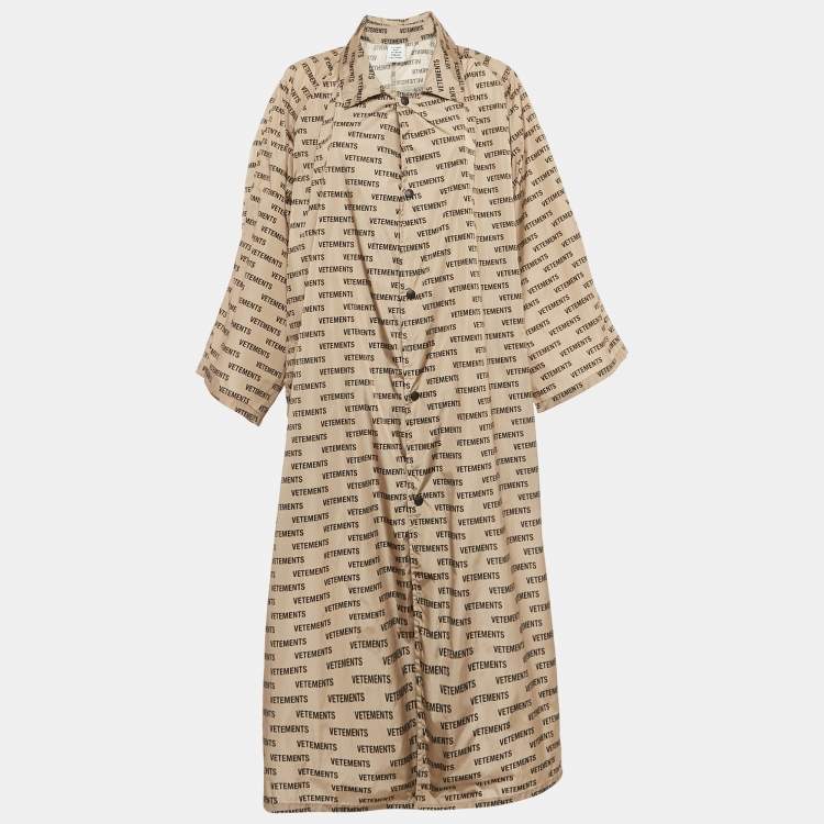 Pre Owned Vetements Beige Logo Print Shell Raincoat One Size 