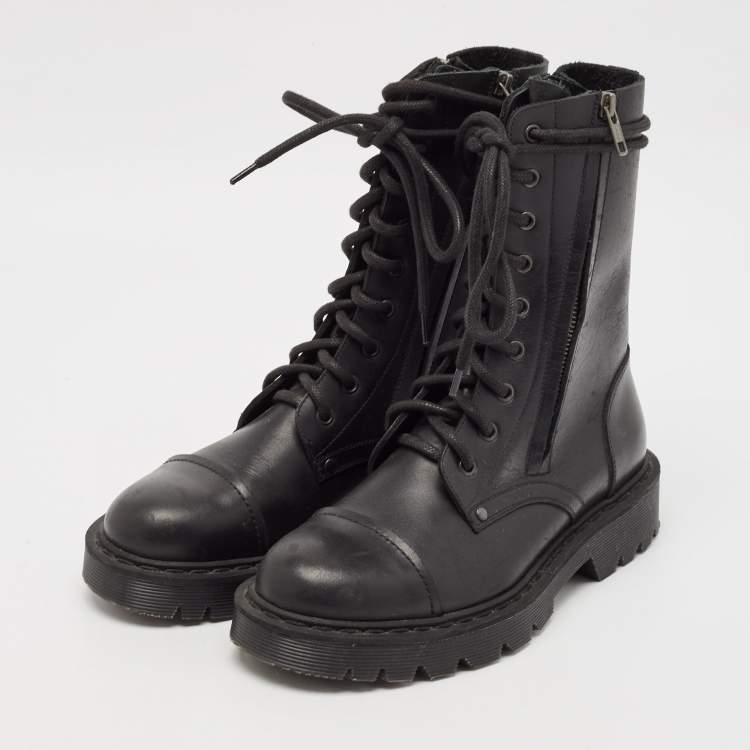 Pre Owned Vetements Black Leather Combat Boots Size 39
