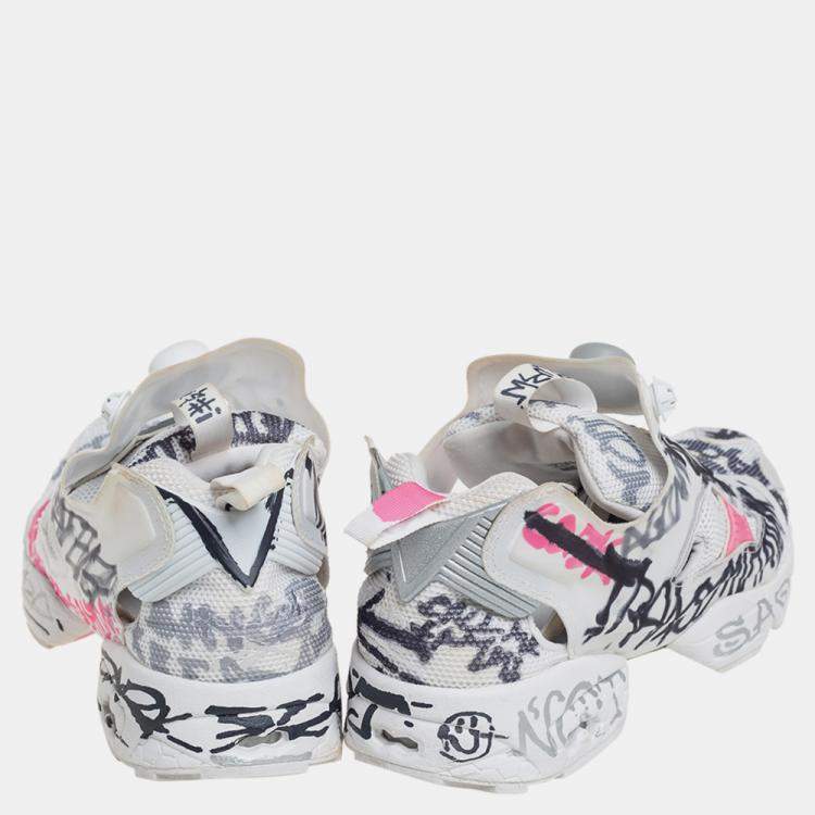 Pre Owned Vetements x Reebok White Doodle Print Fabric And Mesh Instapump Fury Low Top Sneakers Size 39