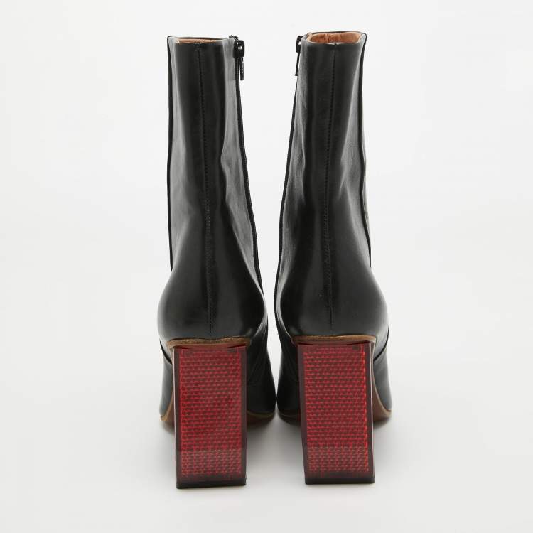 Pre Owned Vetements Black Leather Ankle Boots Size 40
