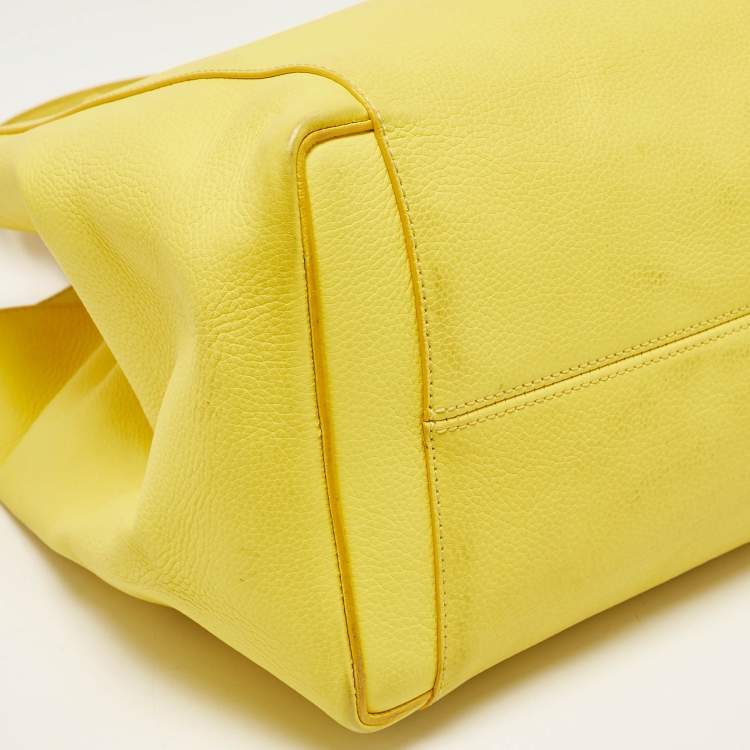 Pre Owned Victoria Beckham Yellow Grained Leather Quincy Tote