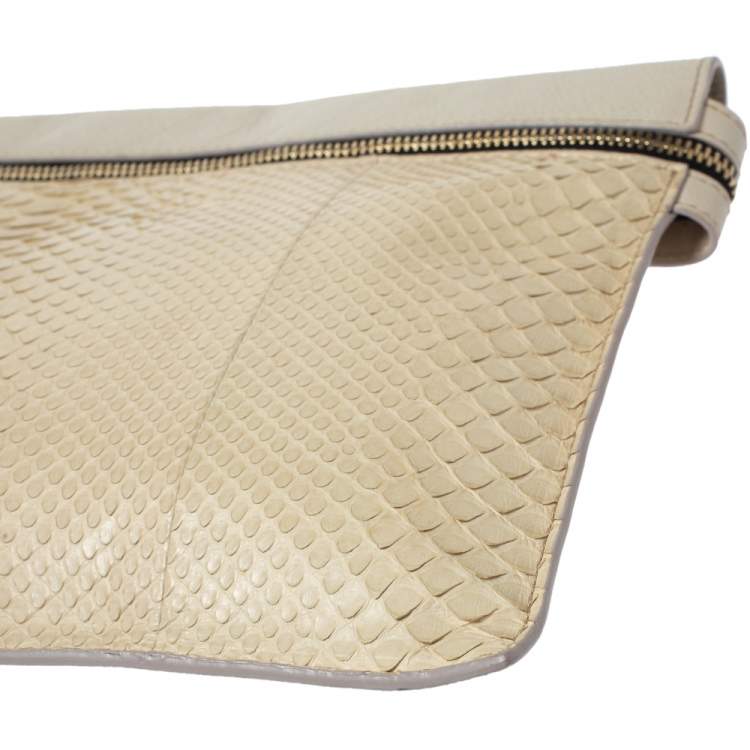 مملوكة مسبقًا Victoria Beckham Ivory Leather and Python Zipper Clutch
