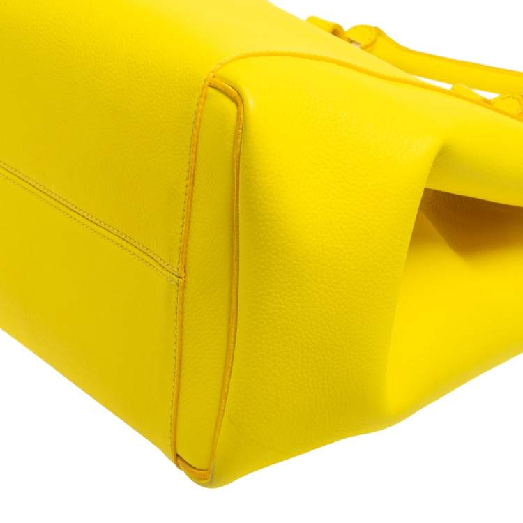 Pre Owned Victoria Beckham Yellow Grained Leather Quincy Tote