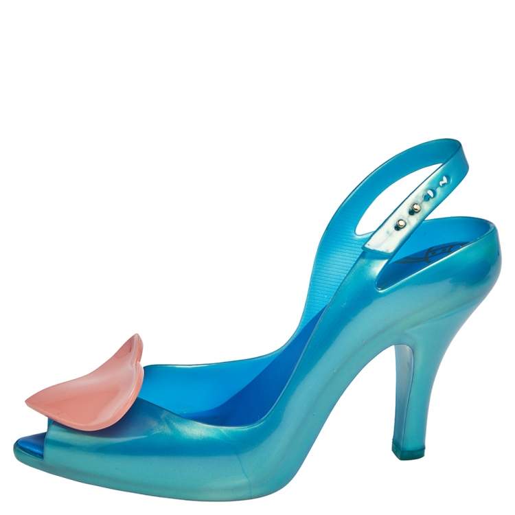 Spotted while shopping on Poshmark: NWOT Melissa Classic Heel Pumps Size 9!  #poshmark #fashion #shopping #style #Melissa #Shoes | Classic heels, Pumps  heels, Heels