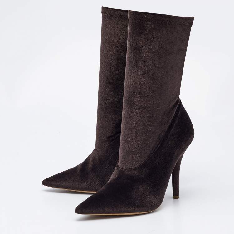 Pre Owned Yeezy Brown Velvet Season 5 Mid Calf Boots Size 38