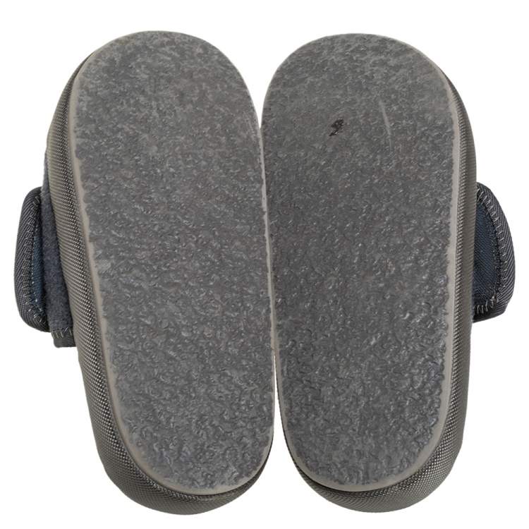 Pre Owned Yeezy Season 6 Grey Nylon Flat Sandals Size 40