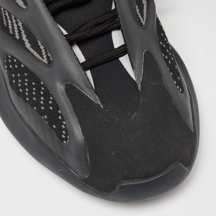 Pre Owned Yeezy x Adidas Black Knit Fabric 700 V3 Alvah Sneakers Size 39 1/3
