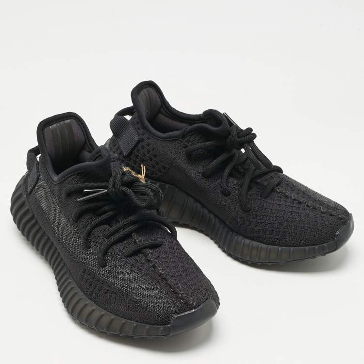 Pre Owned Yeezy x Adidas Black Knit Fabric Boost 350 V2 Onyx Sneakers Size 36 2/3