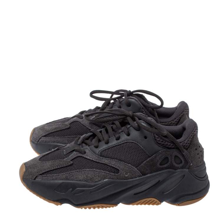 yeezy 700 dark grey