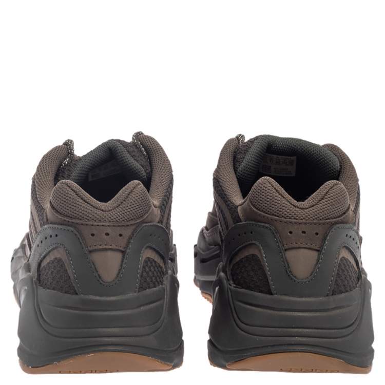 Pre Owned Yeezy x Adidas Grey Nubuck and Leather Boost 700 V2 Geode Sneakers Size 46