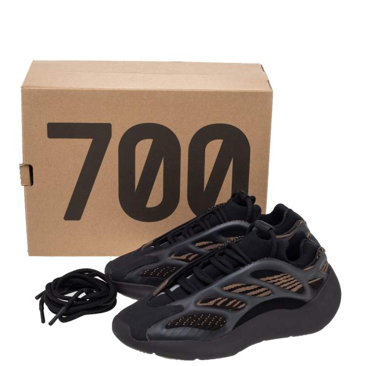 مملوكة مسبقًا Yeezy x adidas Brown Mesh And Polyurethane 700 V3 Clay Brown Sneakers Size 37 1/3