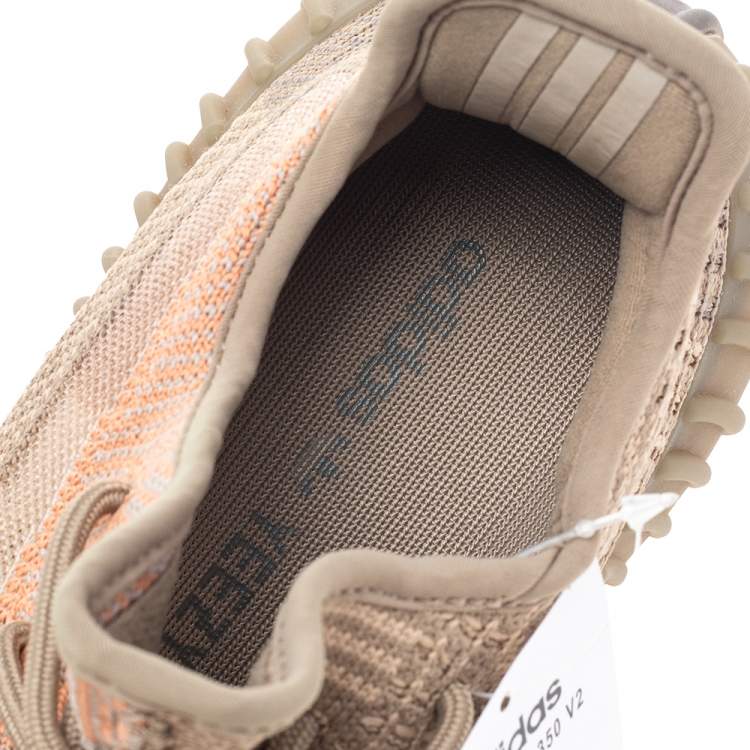 Pre Owned Yeezy x Adidas Beige Knit Fabric Boost 350 V2 Sand Taupe Sneakers Size 40 2/3