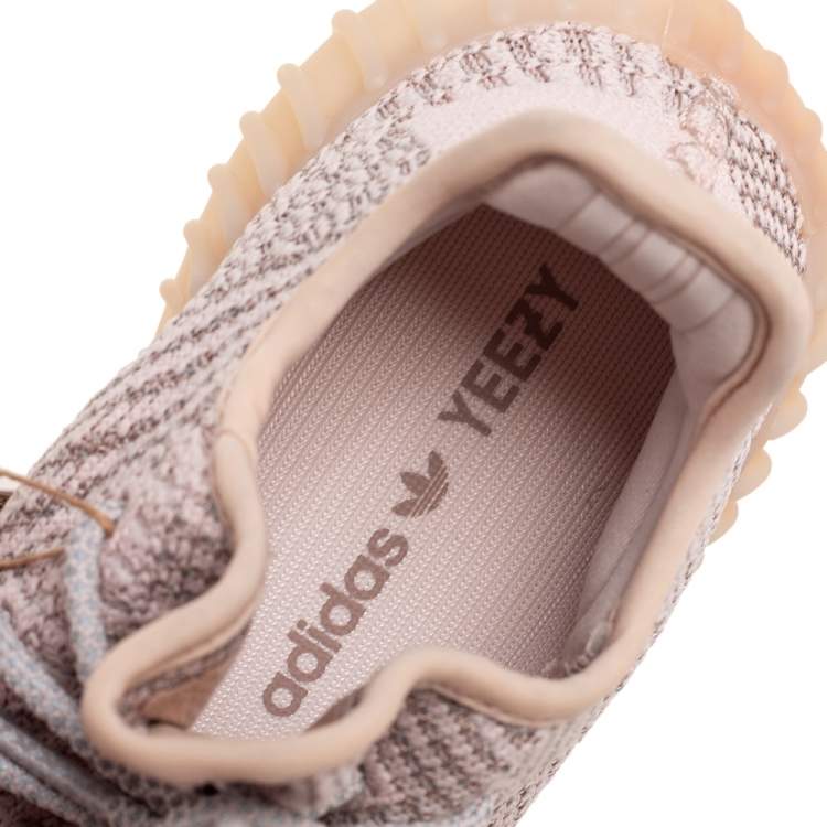 Pre Owned Yeezy 350 V2 Synth Reflective Sneakers Size FR 37 ⅓