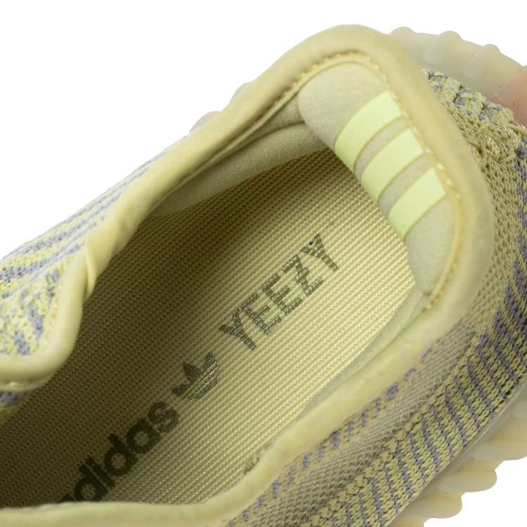مملوكة مسبقًا Yeezy x adidas Light Green Knit Fabric Boost 350 V2 Sneakers Size 38