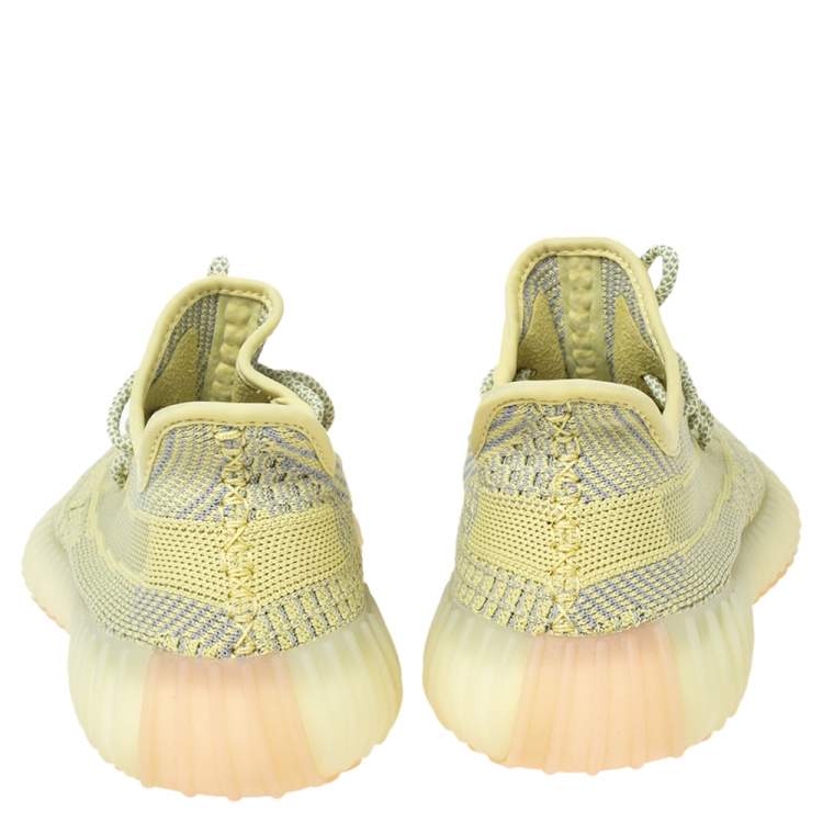 مملوكة مسبقًا Yeezy x adidas Light Green Knit Fabric Boost 350 V2 Sneakers Size 38