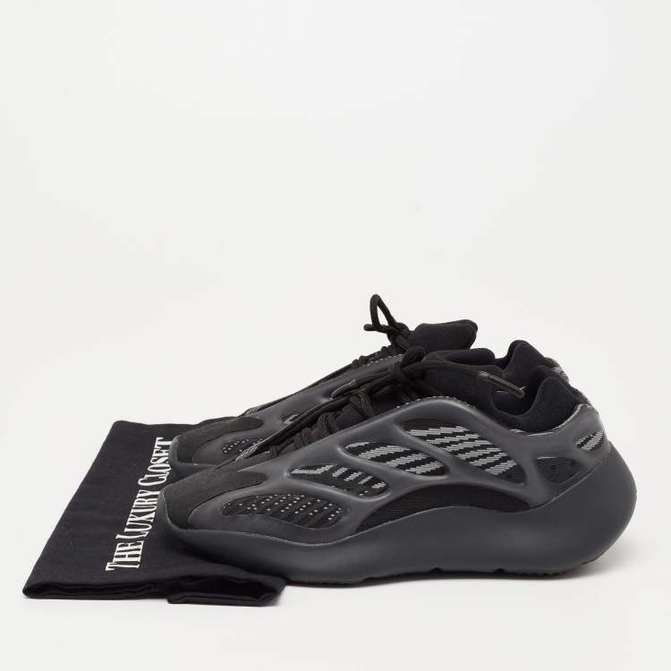 Pre Owned Yeezy x Adidas Black Mesh And Knit Fabric Yeezy 700 V3 Alvah Sneakers Size 38 2/3
