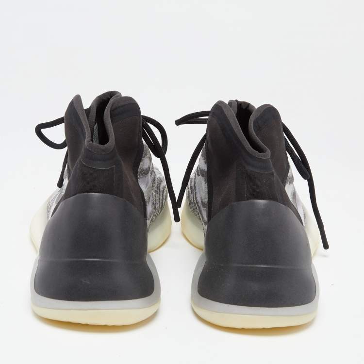 Pre Owned Yeezy x Adidas Grey/Black Mesh and Fabric QNTM Sneakers Size 42