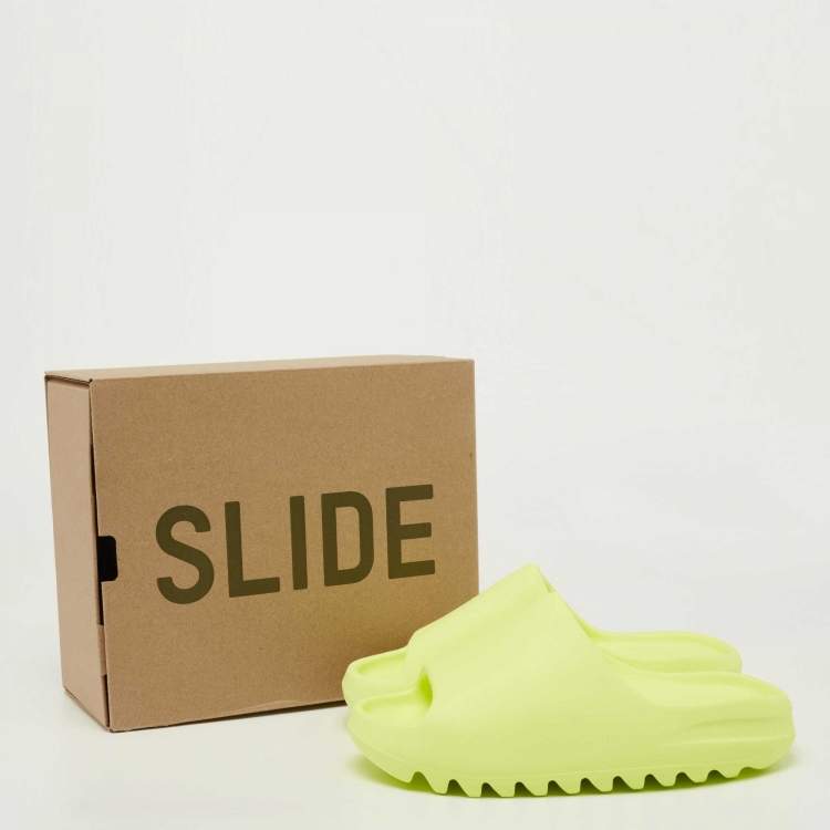 Pre Owned Yeezy x Adidas Green Rubber Resin Slides Size 39