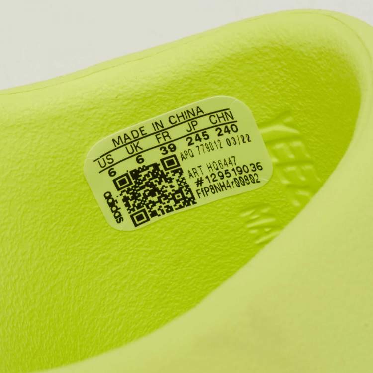 Pre Owned Yeezy x Adidas Green Rubber Resin Slides Size 39