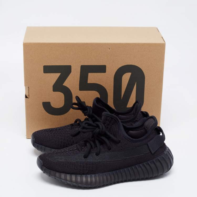 Pre Owned Yeezy x Adidas Black Knit Fabric Boost 350 V2  Sneakers Size 38
