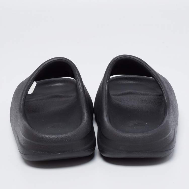 Pre Owned Yeezy x adidas Black Rubber Onyx Flat Slides Size 38 
