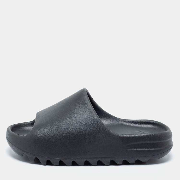 Yeezy x Adidas Black Rubber Onyx Flat Slides Size 40.5 Yeezy x