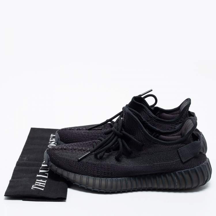 Pre Owned Yeezy x Adidas Black Knit Fabric Boost 350 V2 Onyx Low-Top Sneakers Size 41 1/3