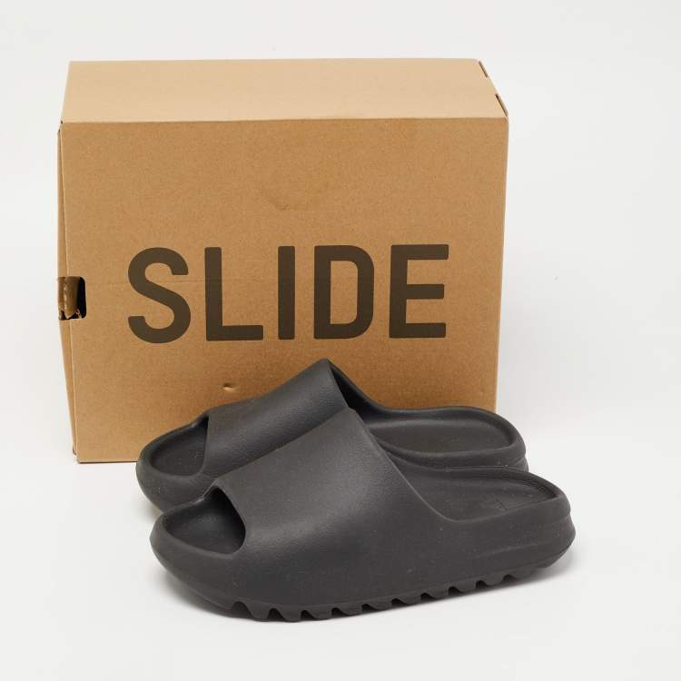 Pre Owned Yeezy x Adidas Black Rubber Onyx Flat Slides Size 38