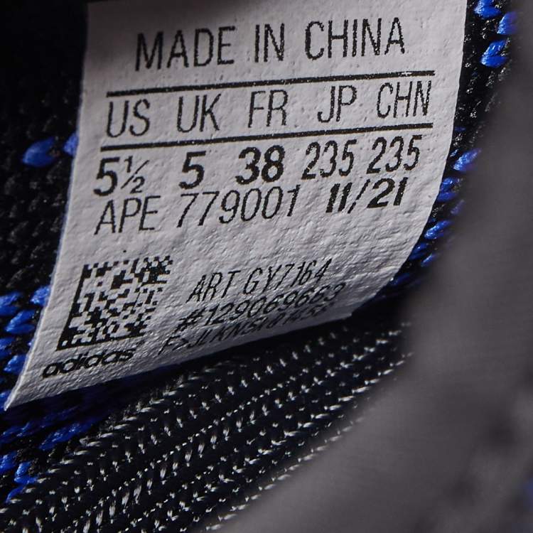 Pre Owned Yeezy x Adidas Navy Blue/Black Knit Fabric Boost 350 V2 Sneakers Size 38