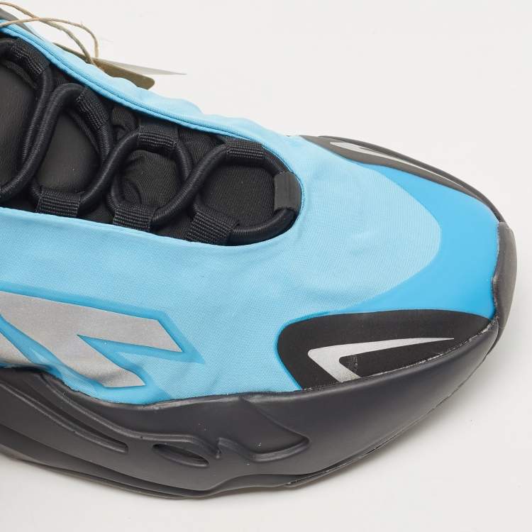 Pre Owned Yeezy x Adidas Blue/Black Nylon Boost 700 MNVN Sneakers Size 39 1/3