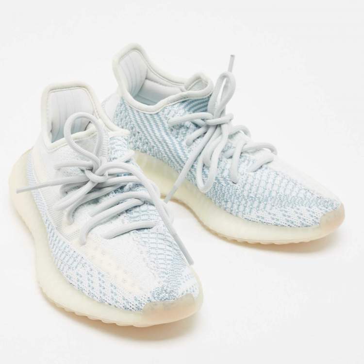 Pre Owned Yeezy x Adidas Whiite/Blue Knit Fabric Boost 350 V2 Cloud White Non Reflective Sneakers Size 36 2/3 