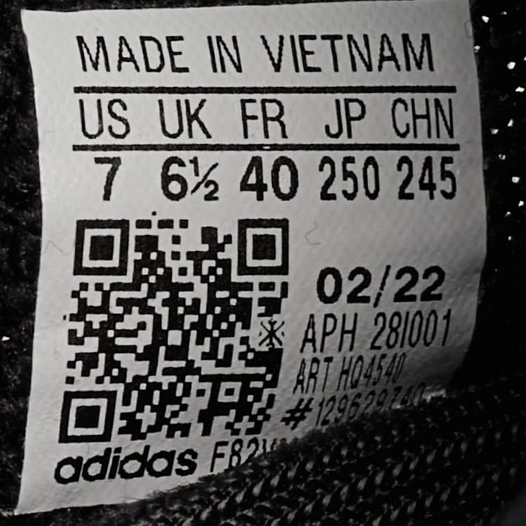 مملوكة مسبقًا Yeezy x Adidas Black Knit Fabric Boost 350 V2 Onyx Sneakers Size 40