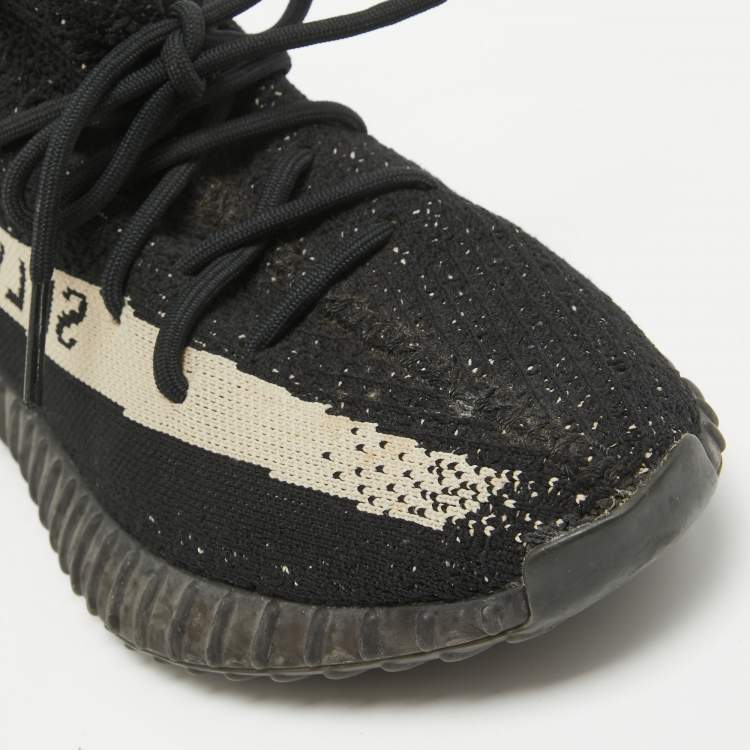 مملوكة مسبقًا Yeezy x Adidas Black/White Knit Fabric Boost 350 V2  Sneakers Size 40 2/3