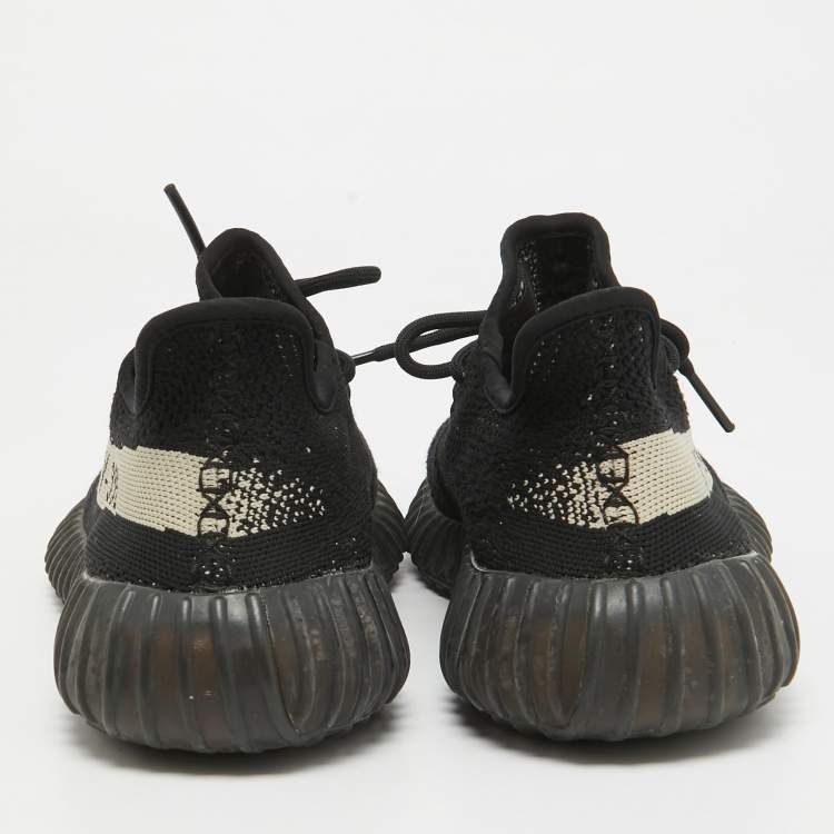 مملوكة مسبقًا Yeezy x Adidas Black/White Knit Fabric Boost 350 V2  Sneakers Size 40 2/3