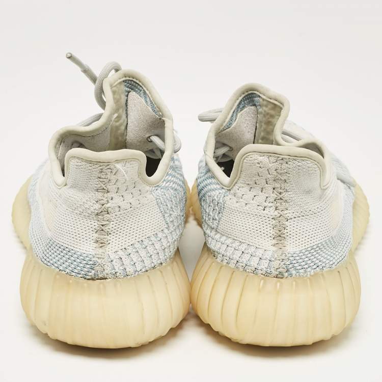 Pre Owned Yeezy x Adidas Blue/White Knit Fabric Boost 350 V2 Cloud White Non-Reflective Sneakers 40 2/3 