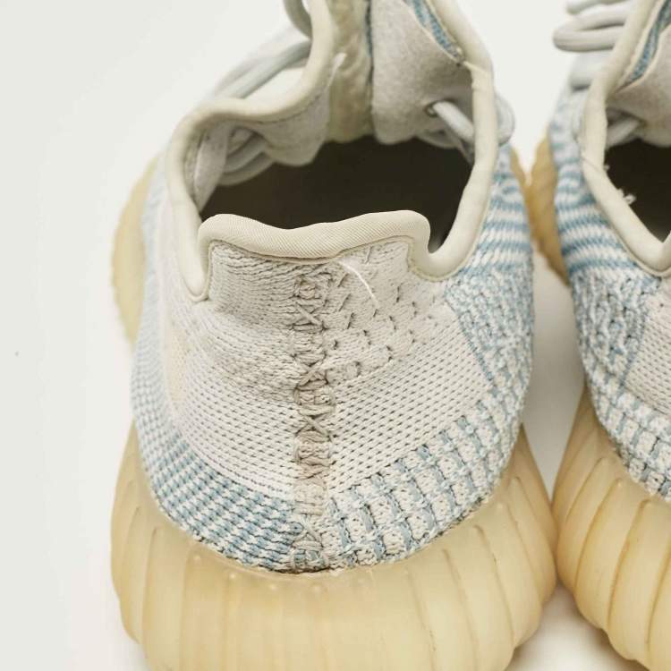 Pre Owned Yeezy x Adidas Blue/White Knit Fabric Boost 350 V2 Cloud White Non-Reflective Sneakers 40 2/3 